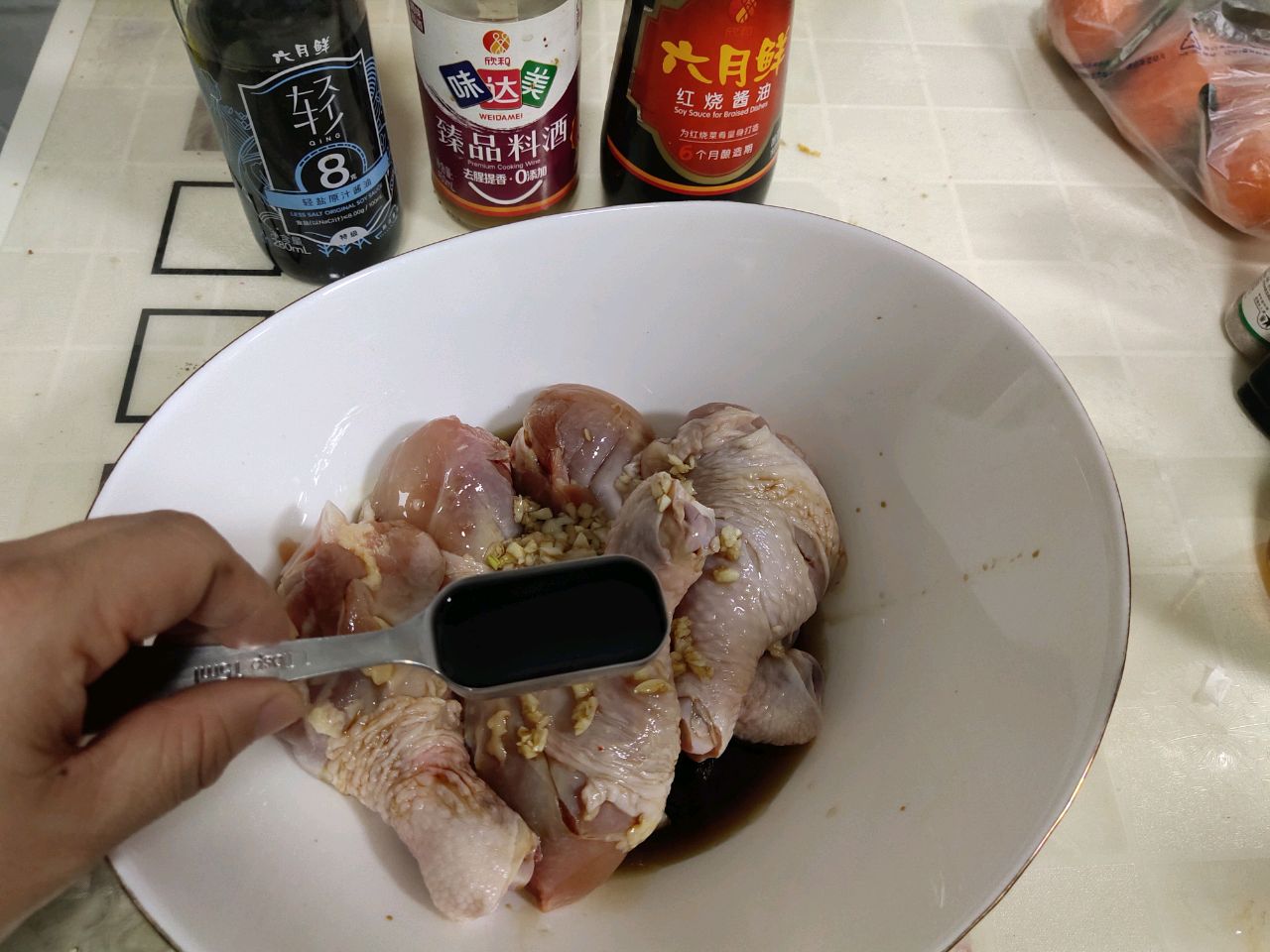 蒜香蜜汁鸡腿