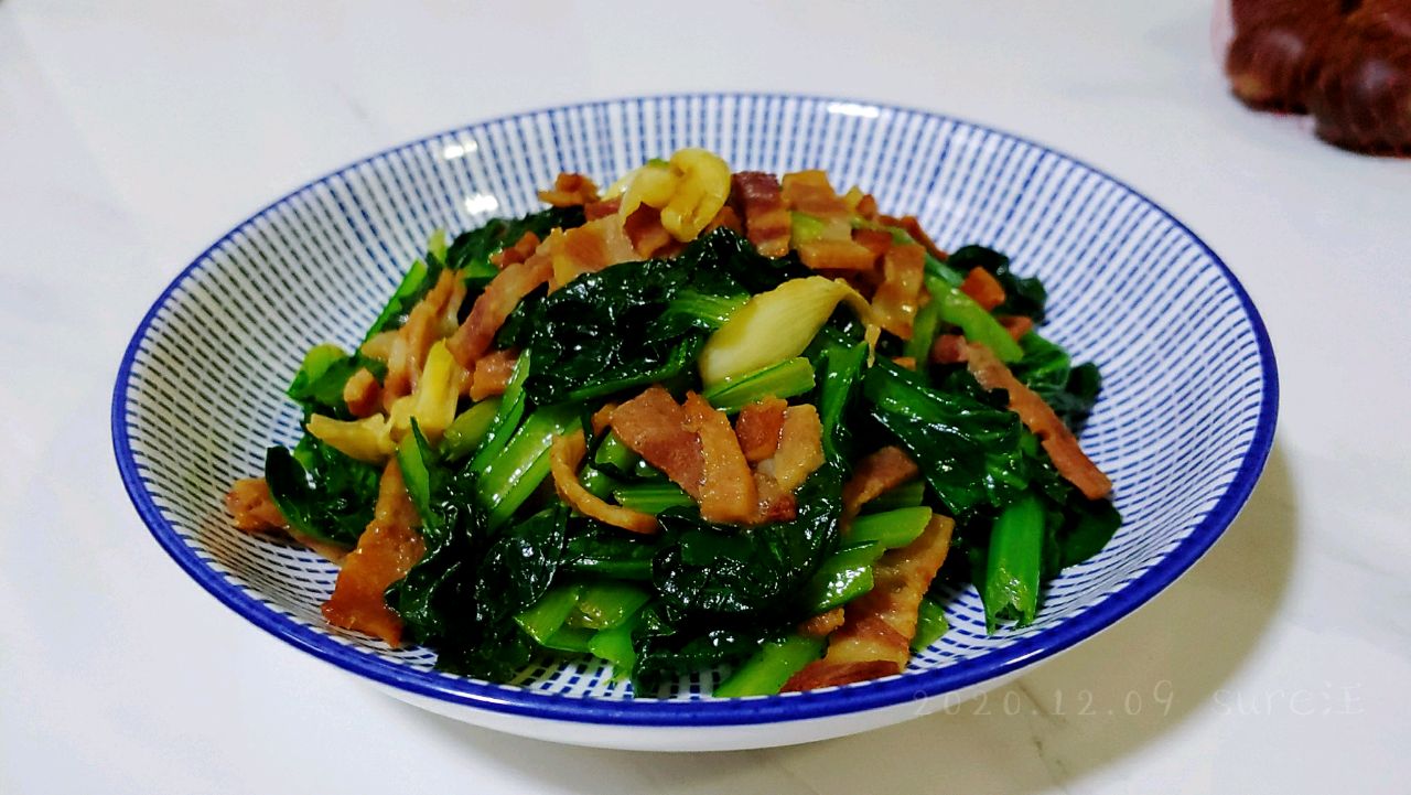 蒜香培根乌塌菜