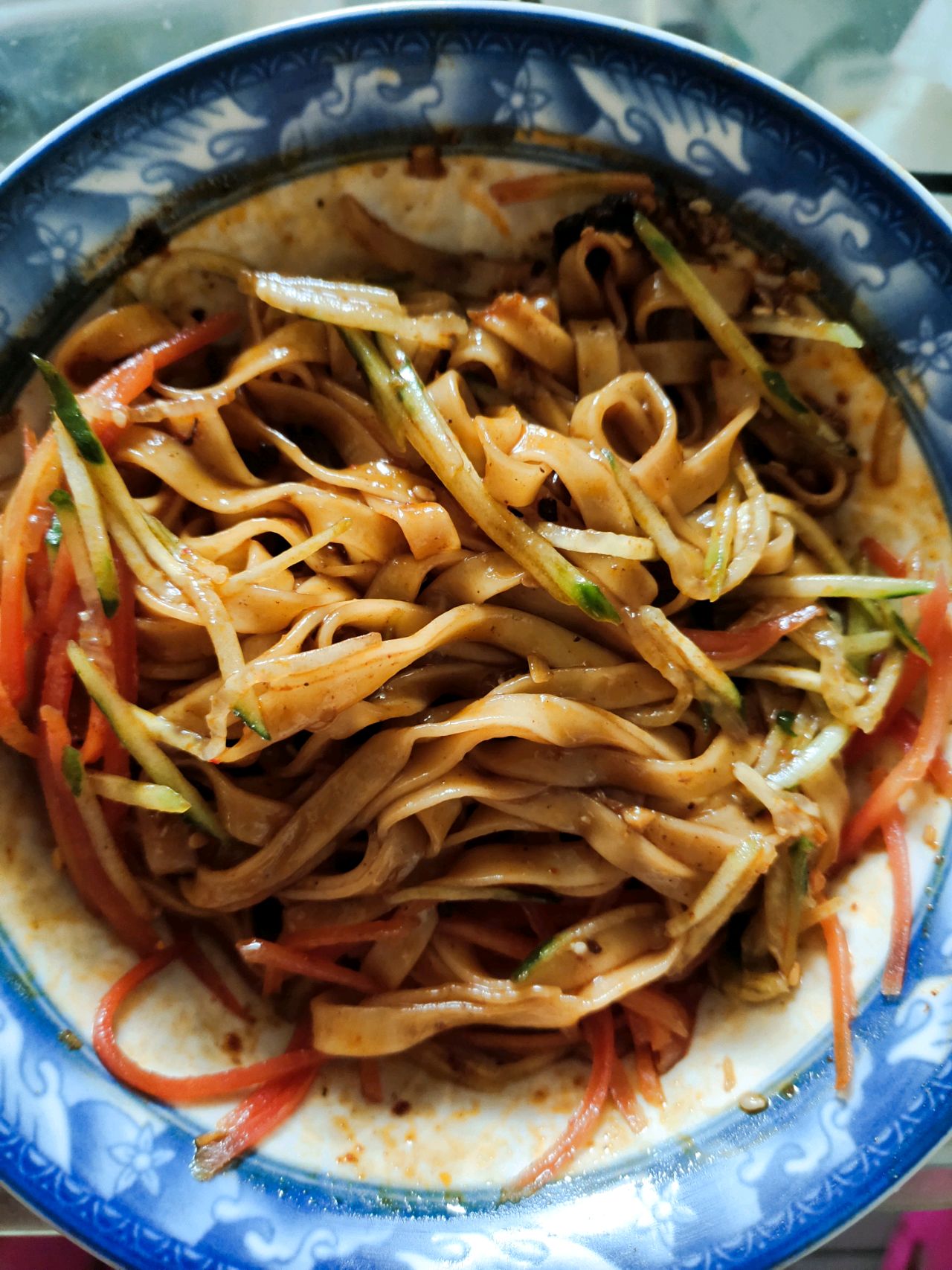 蒜香小菜拌面
