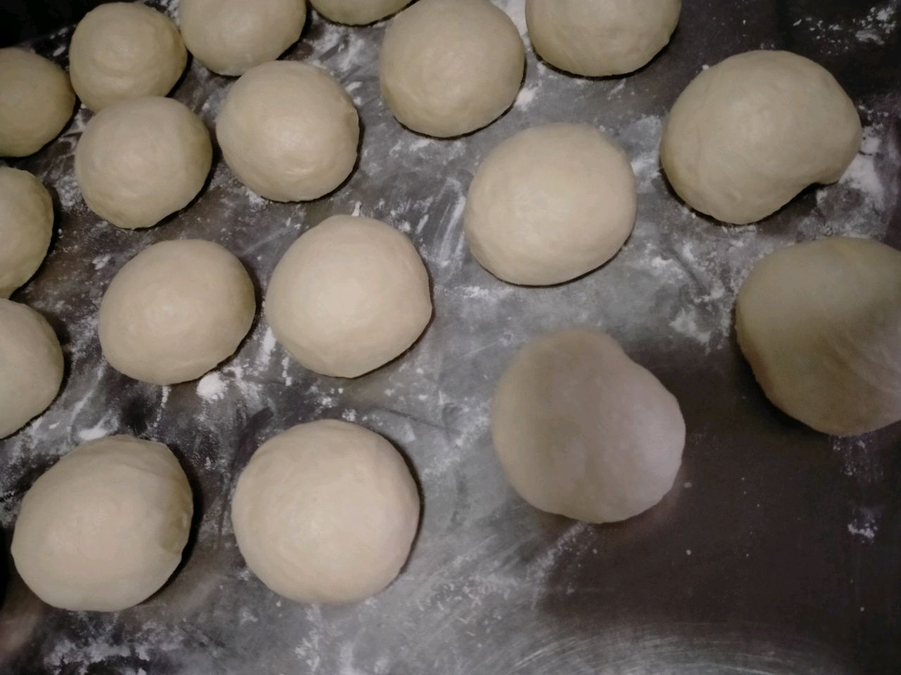 蒜香小面包