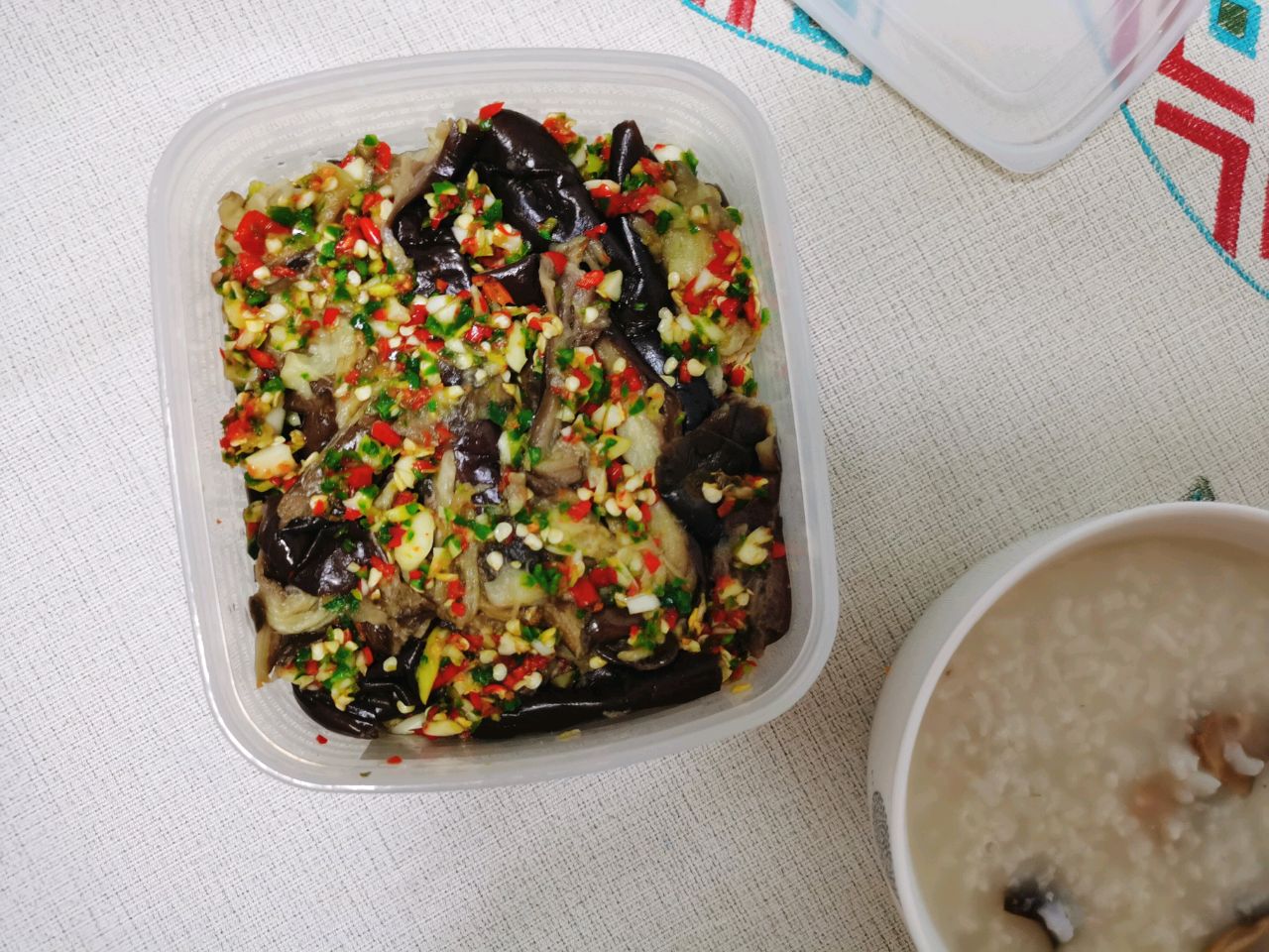 蒜香腌茄子