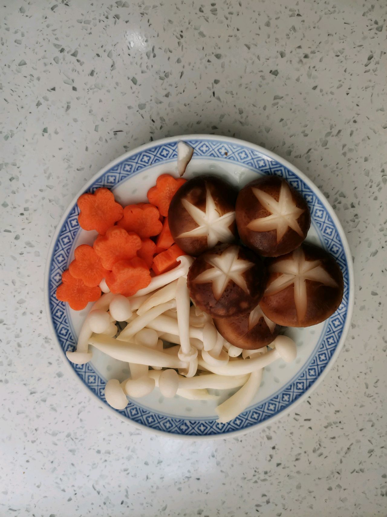 它很鲜～合家欢