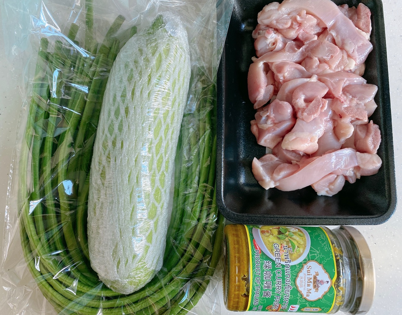 泰式绿咖喱鸡块