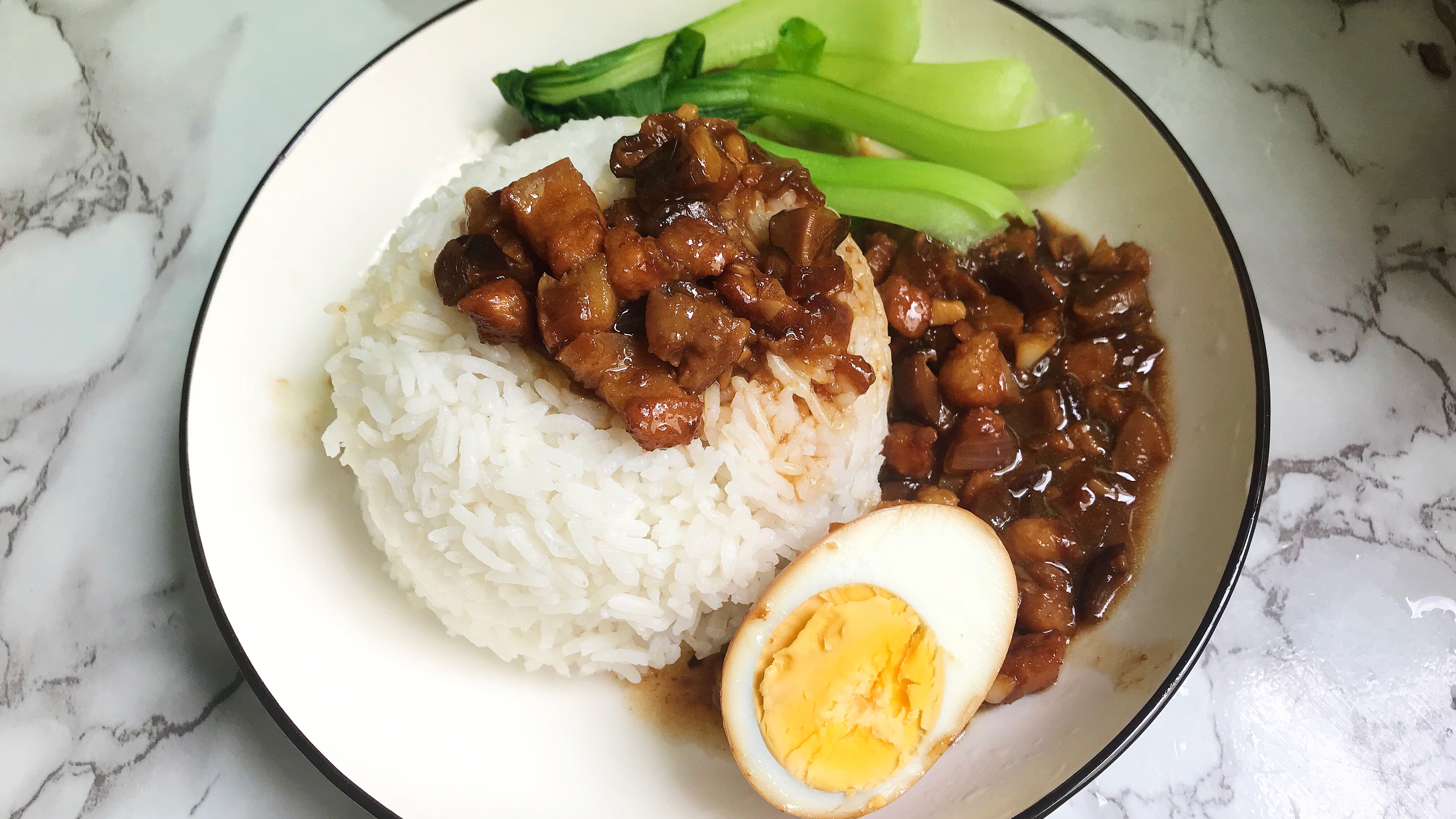 台湾卤肉饭