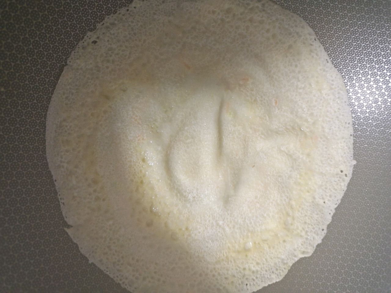 摊鸡蛋饼！