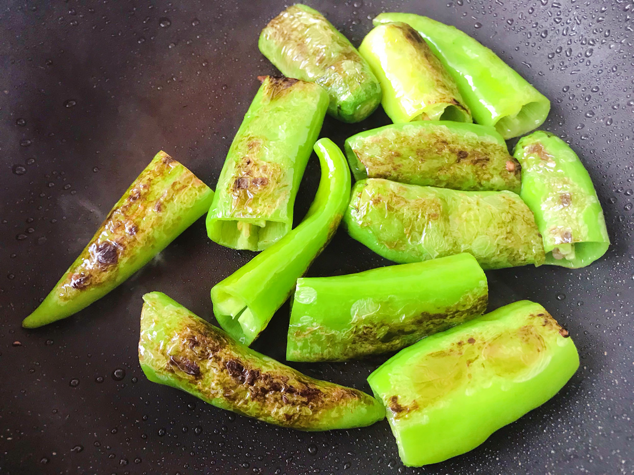 糖醋虎皮尖椒