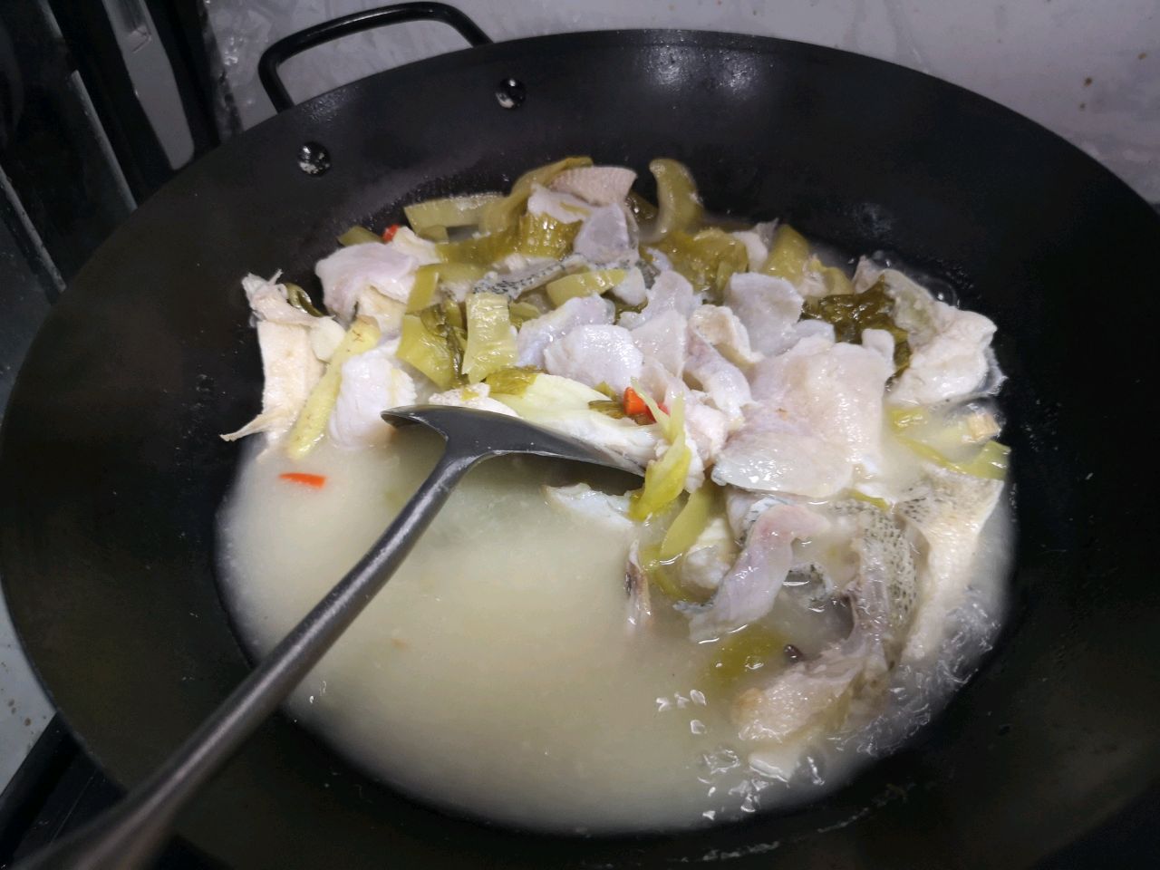 汤可以喝的酸菜鱼(简单版)
