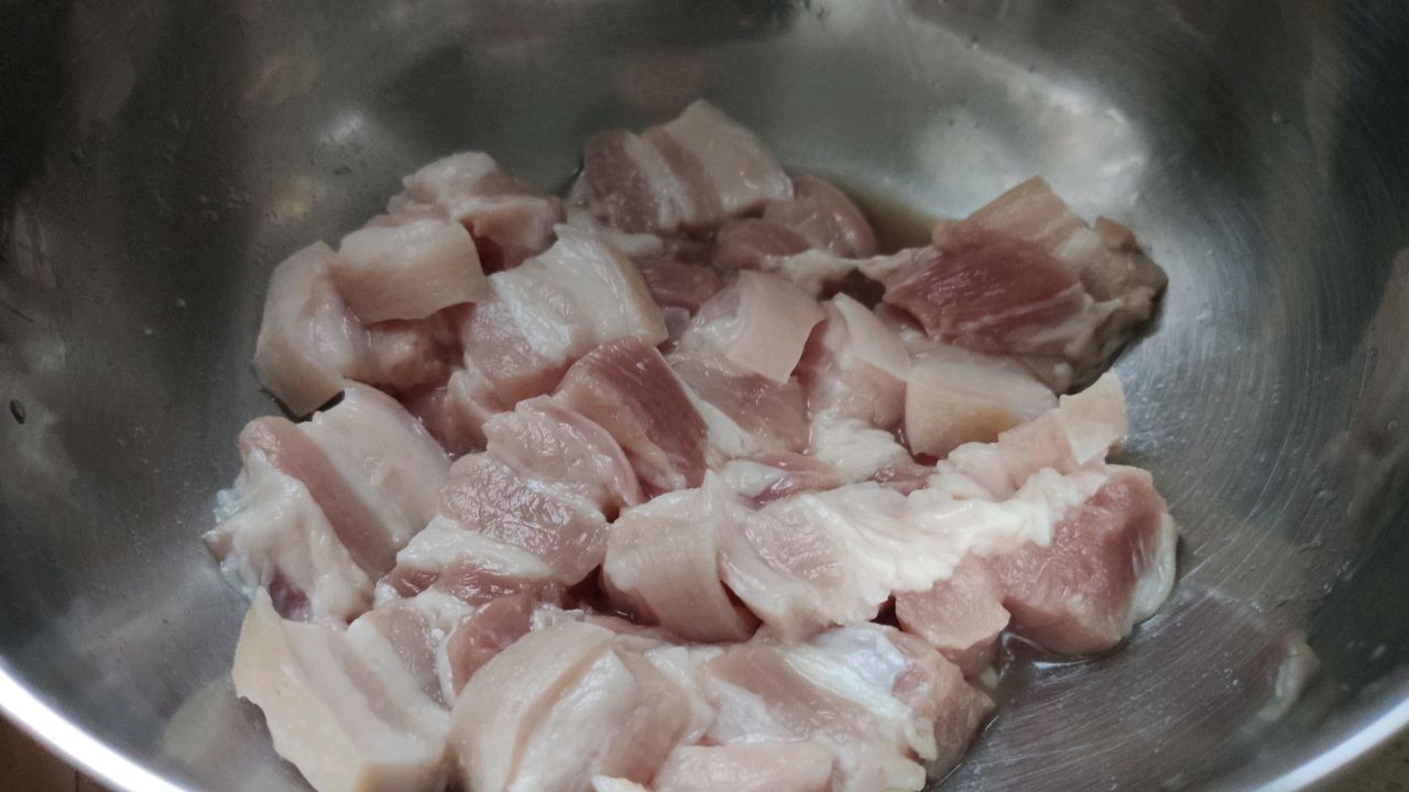 汤~辣白菜猪肉汤~极品下饭