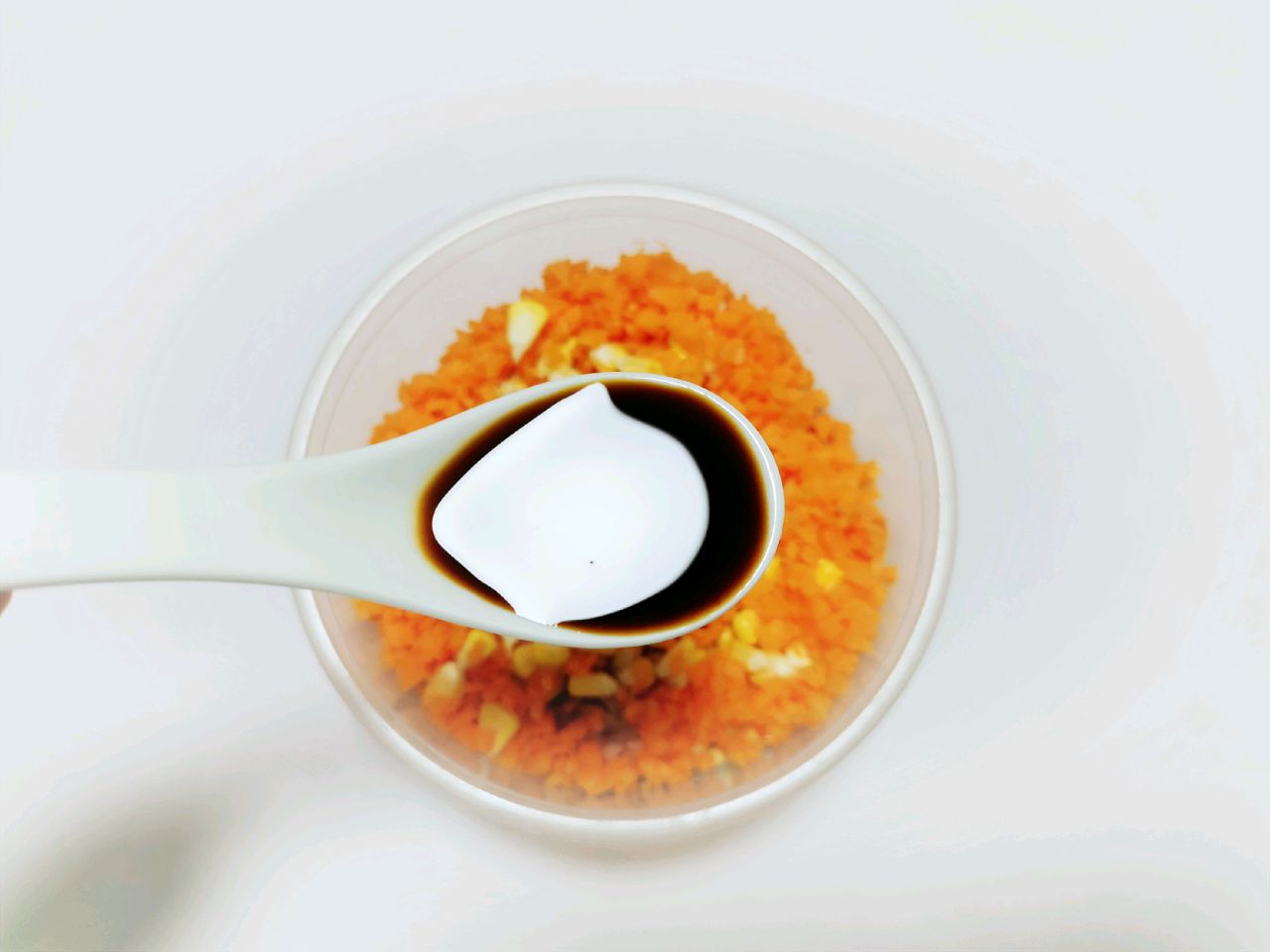 烫面版猪肉胡萝卜玉米饺子