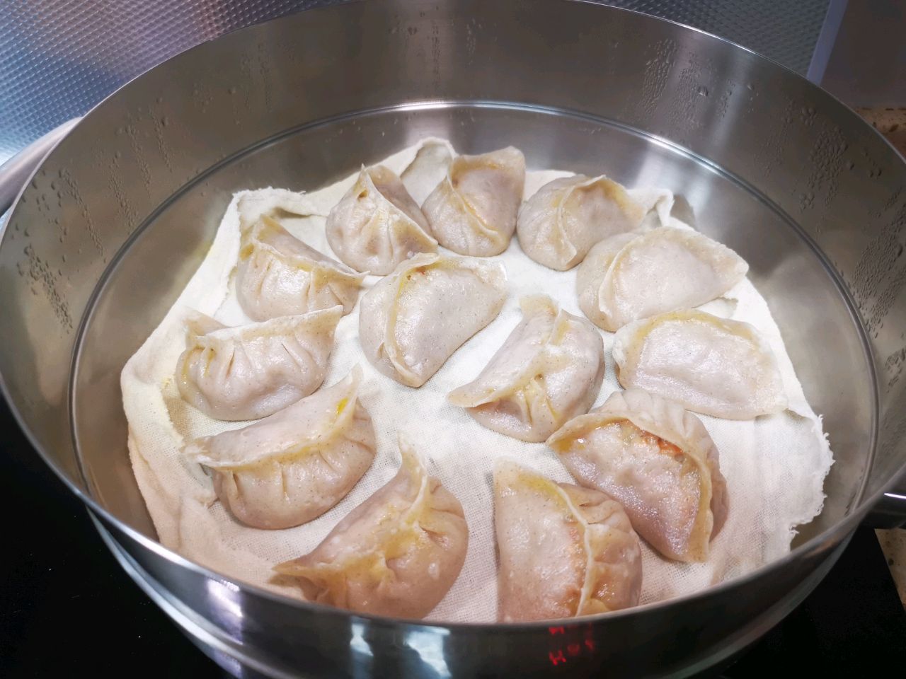 烫面牛肉蒸饺