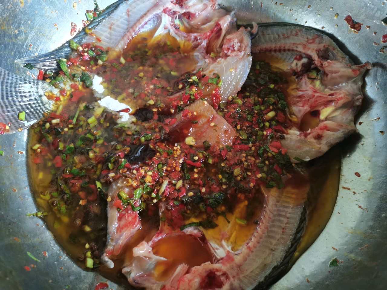 特色小烤鱼