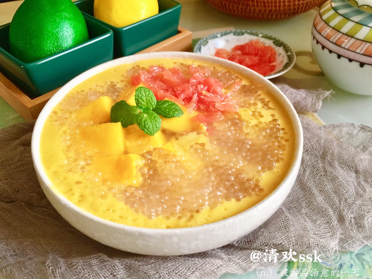 甜爆味蕾的港式甜品-杨枝甘露