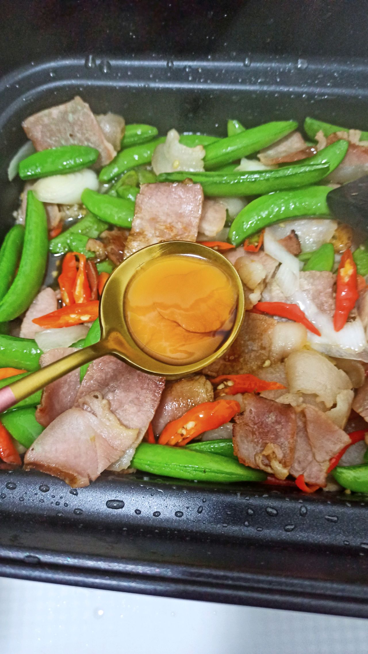 甜豆炒腊肉 （改良版）