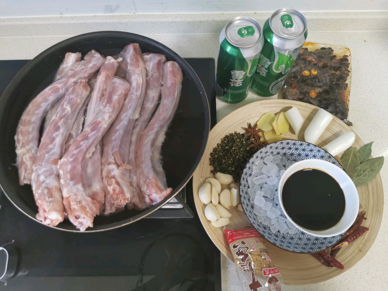 甜辣鲜鸭脖