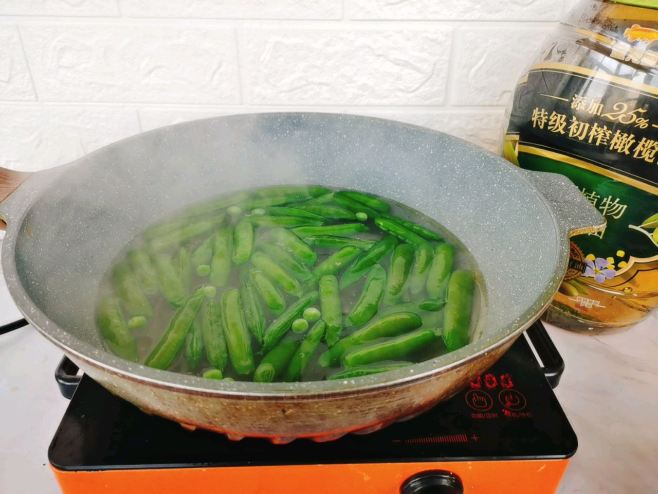 甜蜜蜜笑哈哈之甜豆炒虾仁