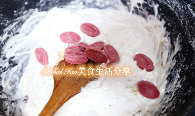 甜蜜又浪漫的 | 草莓牛轧糖