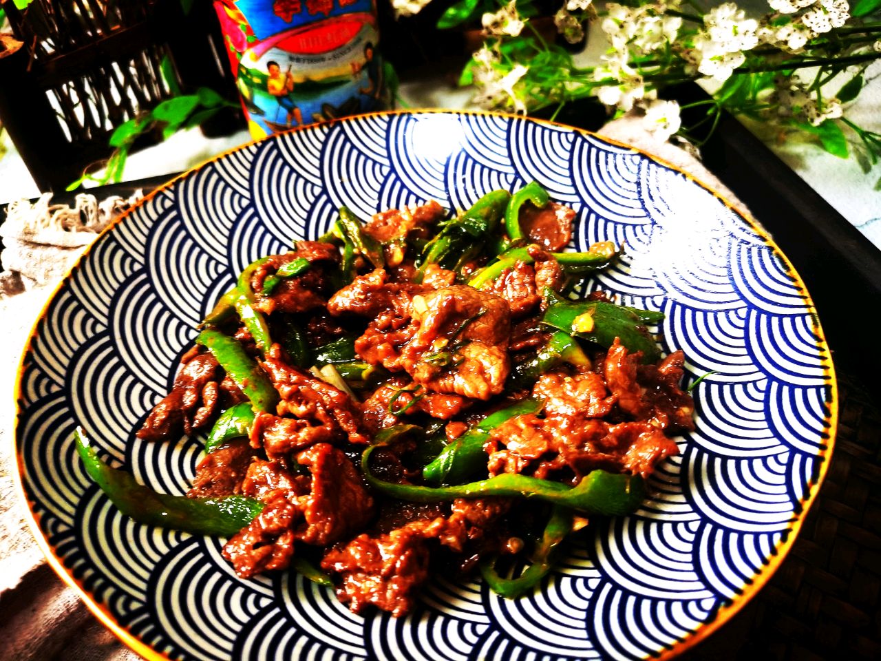 天生绝配蚝油炒牛肉。