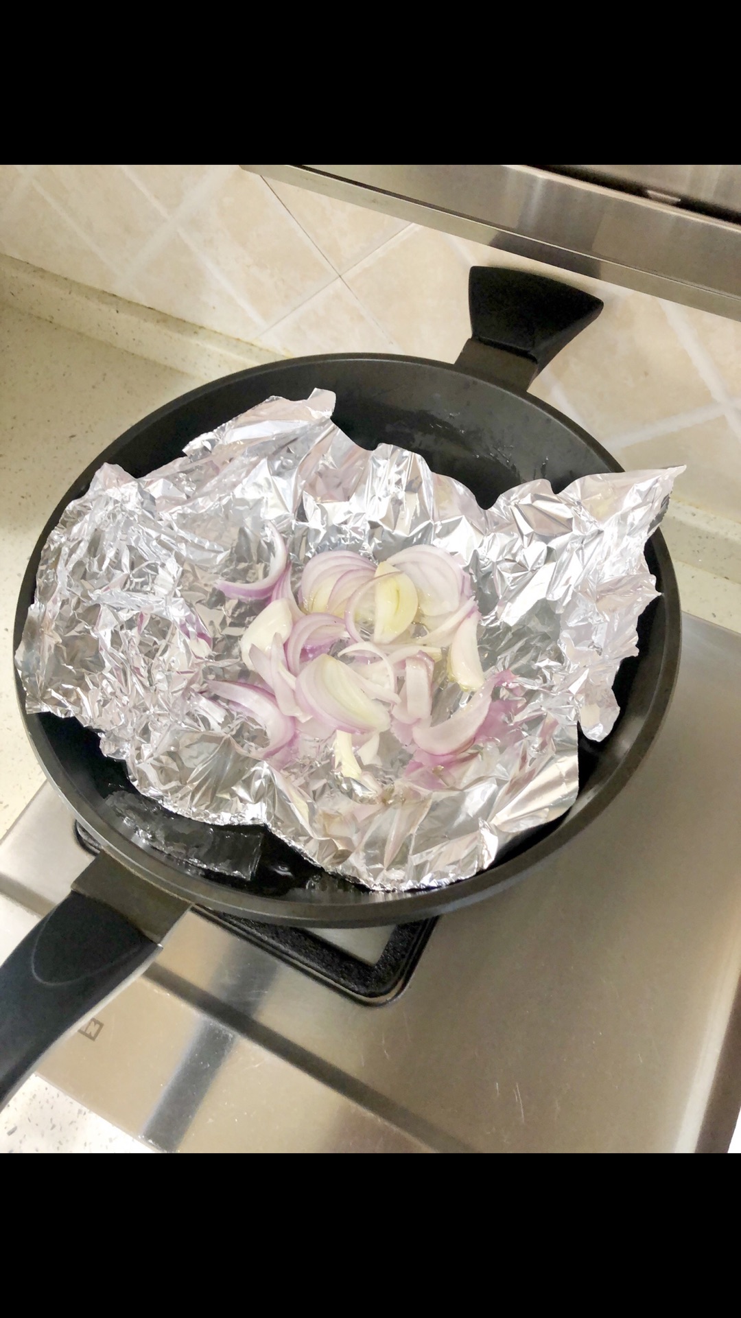 铁锅烤排骨