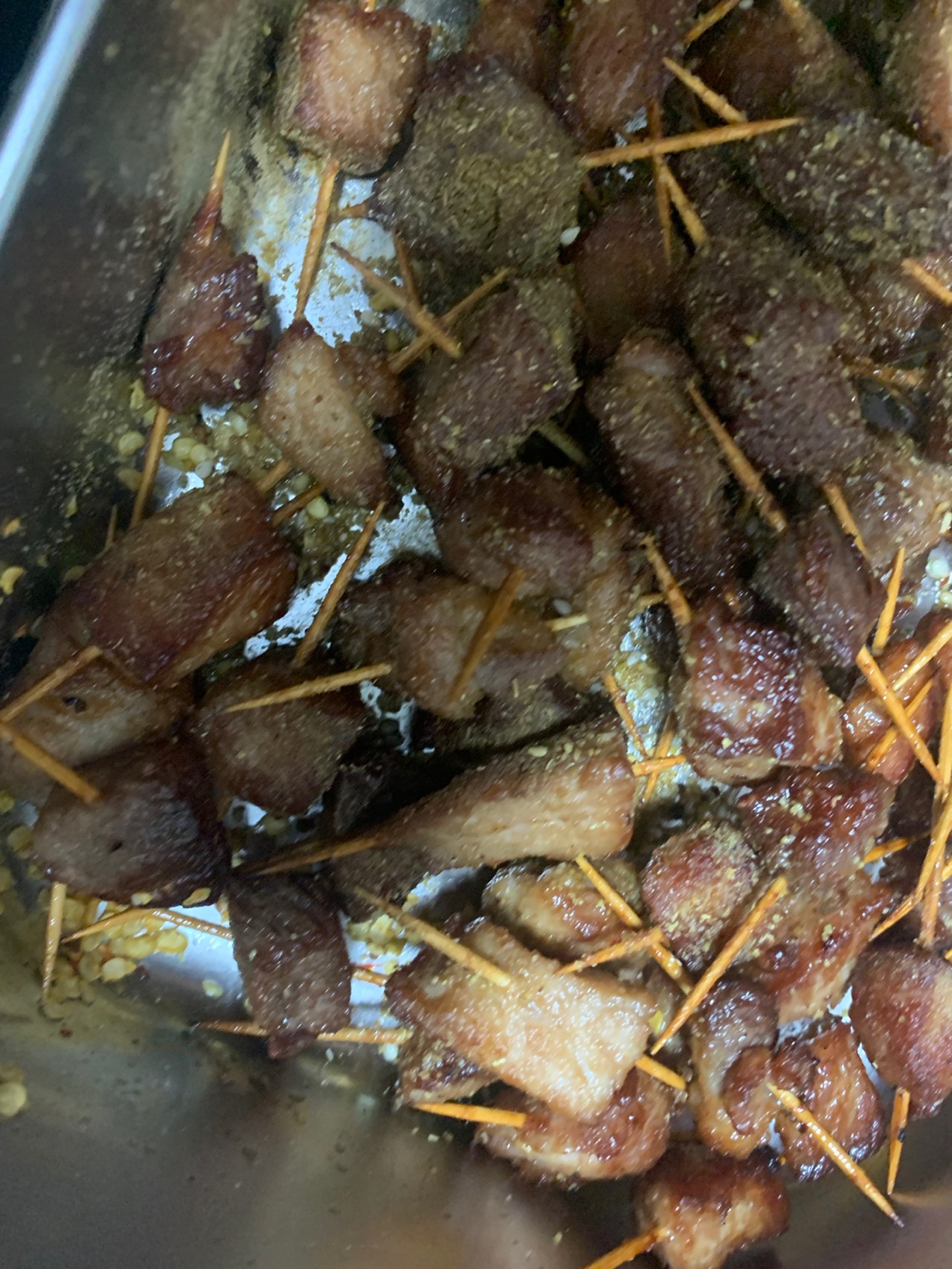 停不下来的麻辣牙签肉