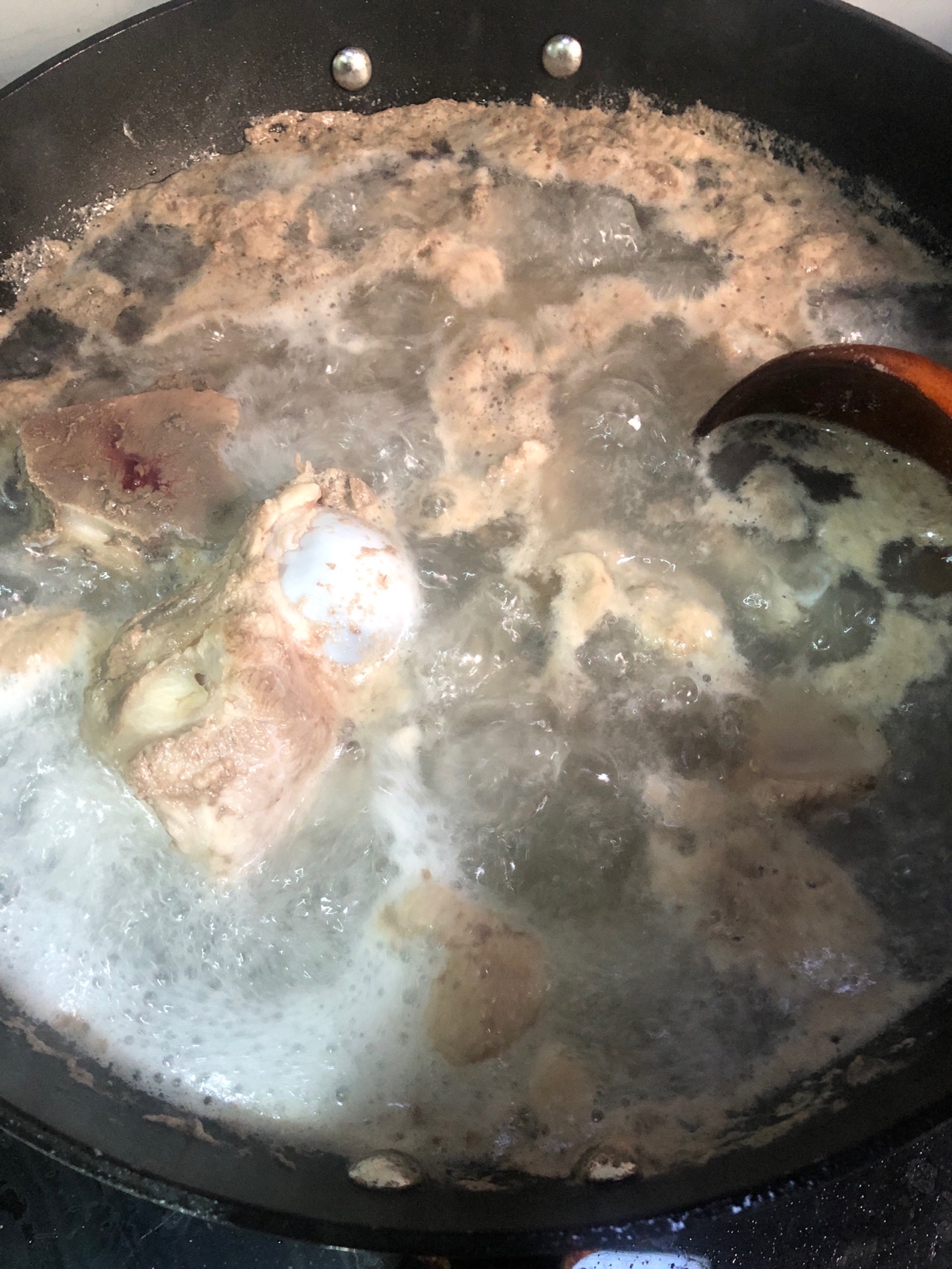 筒骨汤