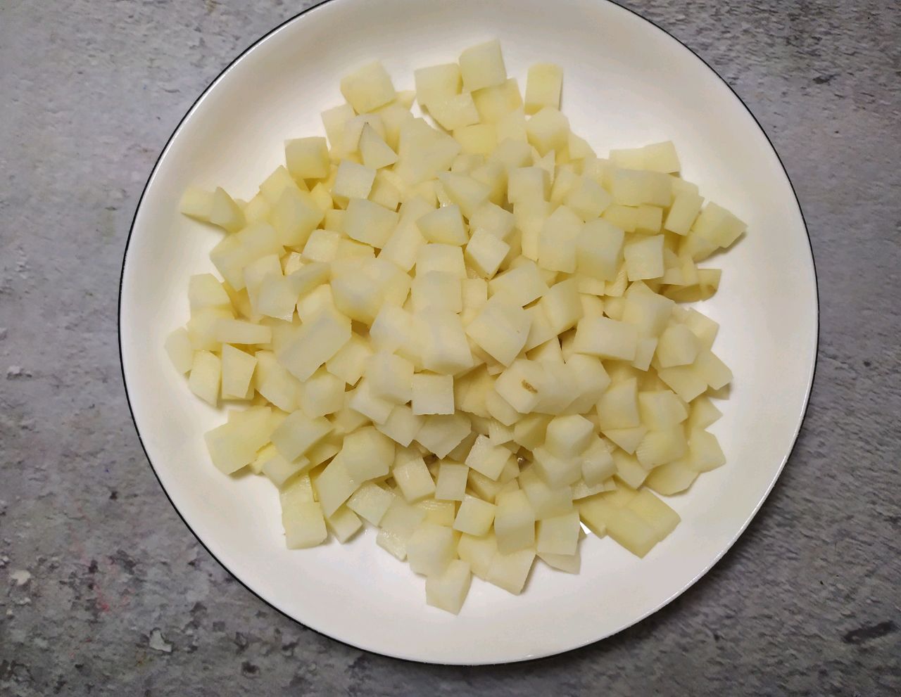 土豆炒肉沫