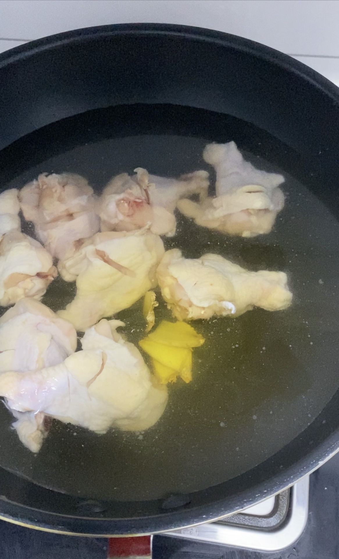 土豆炖鸡块（琵琶腿）