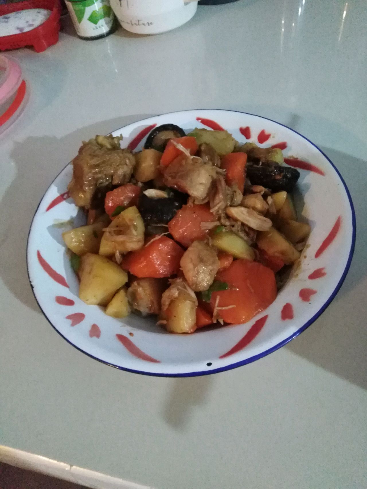 土豆炖鸡腿