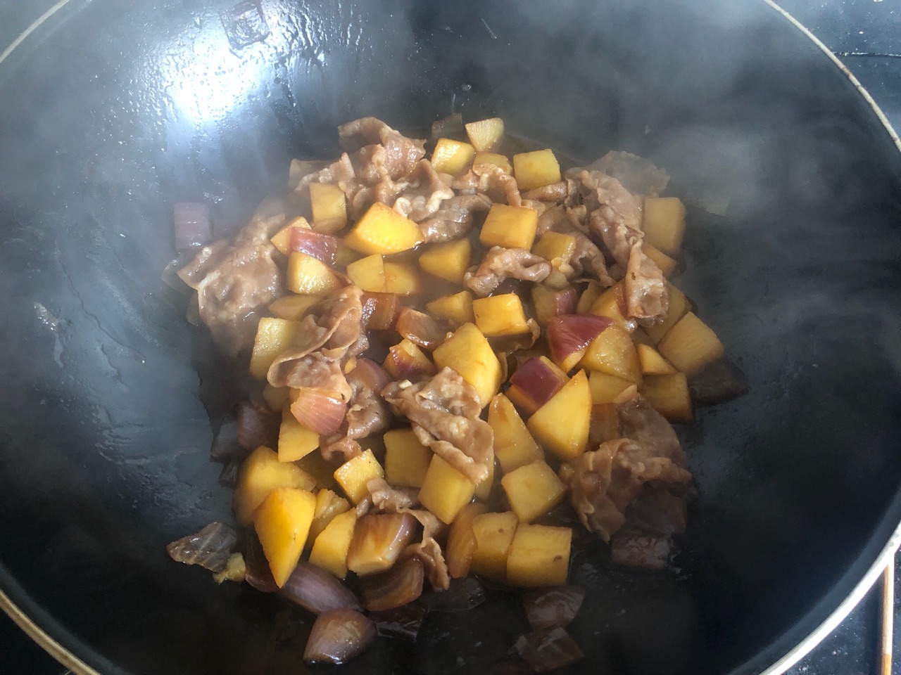 土豆肥牛