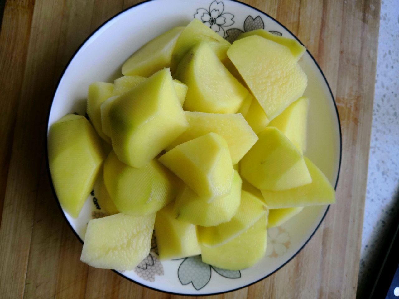 土豆红烧鸡