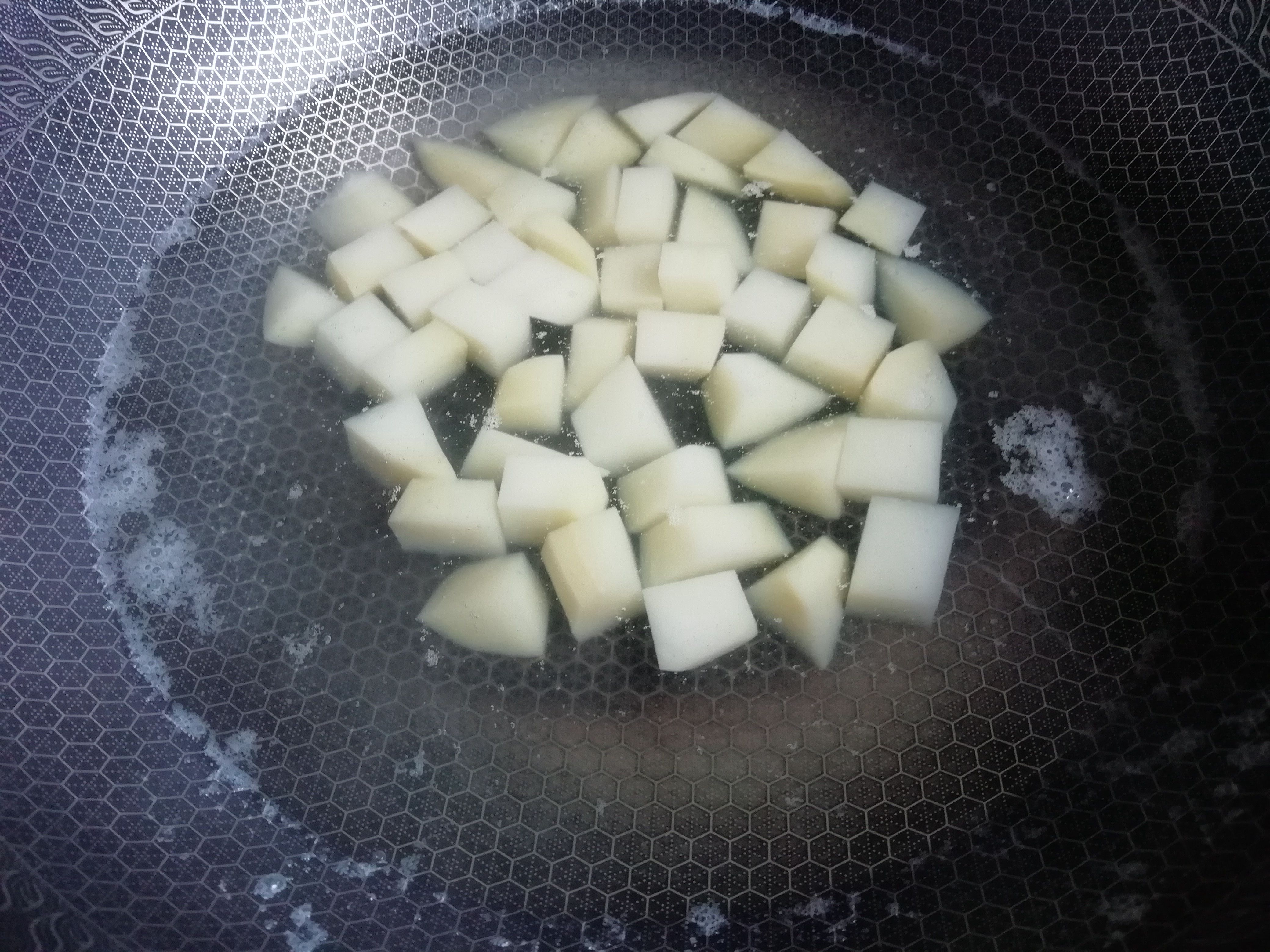 土豆鸡丁盖饭