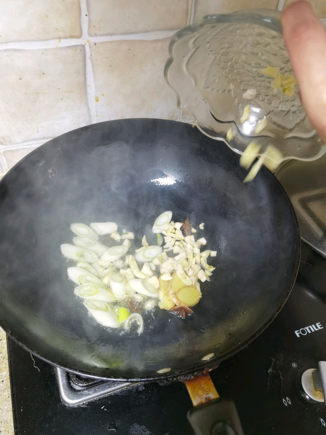 土豆焖豆角