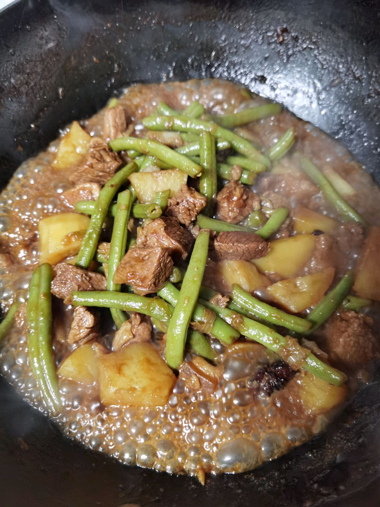 土豆焖豆角