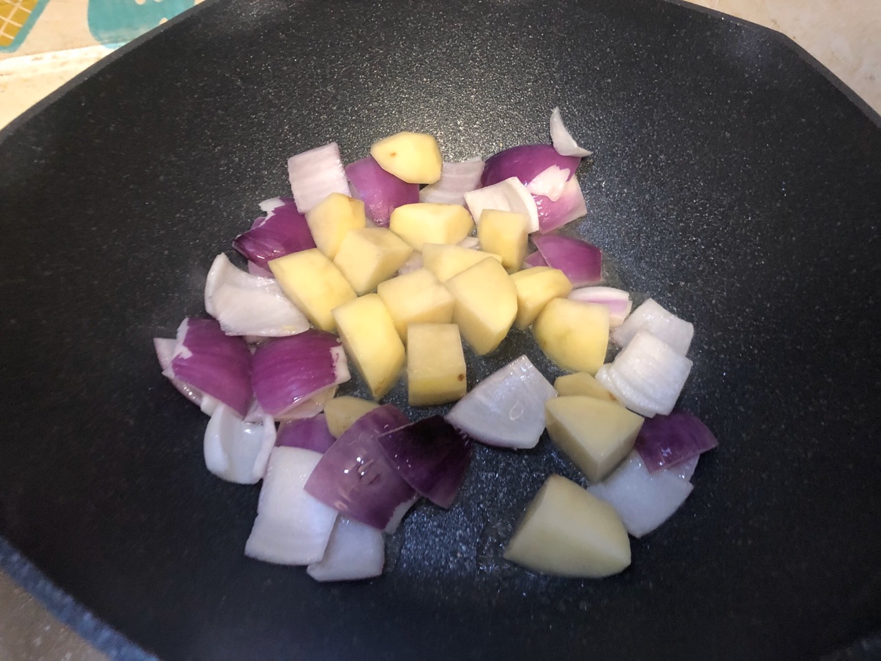 土豆焖羊肉卷