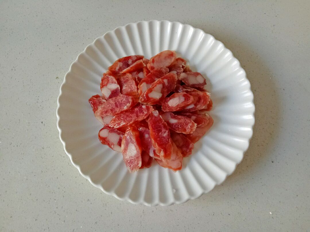 土豆片炒腊肠
