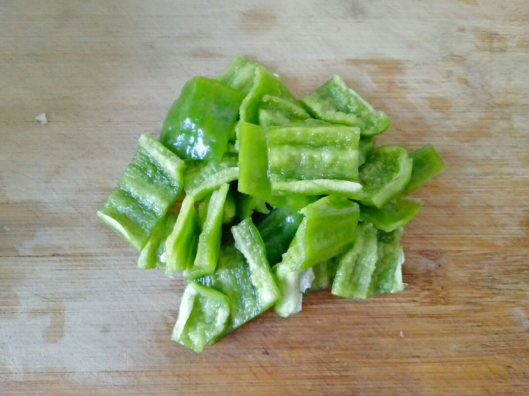 土豆片炒腊肠