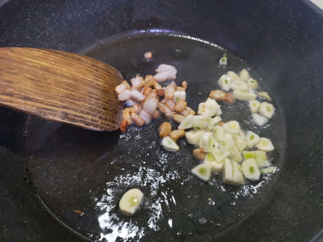 土豆肉丁香卤面