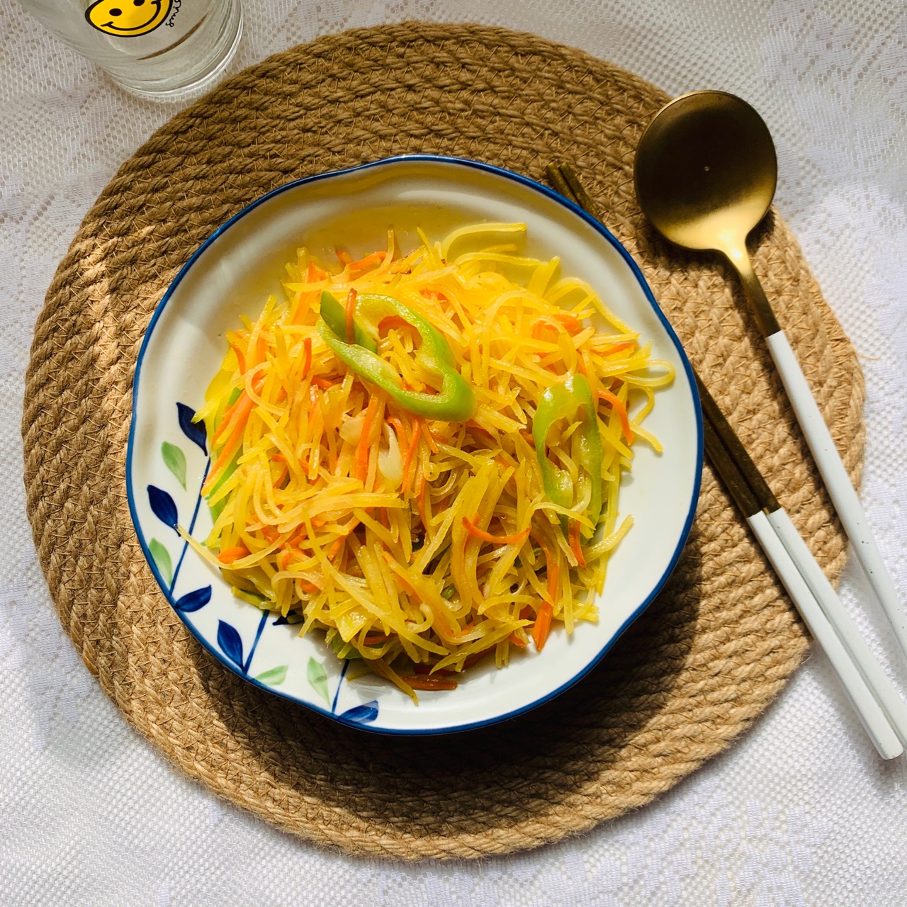 土豆丝这么炒，清脆香甜很下饭