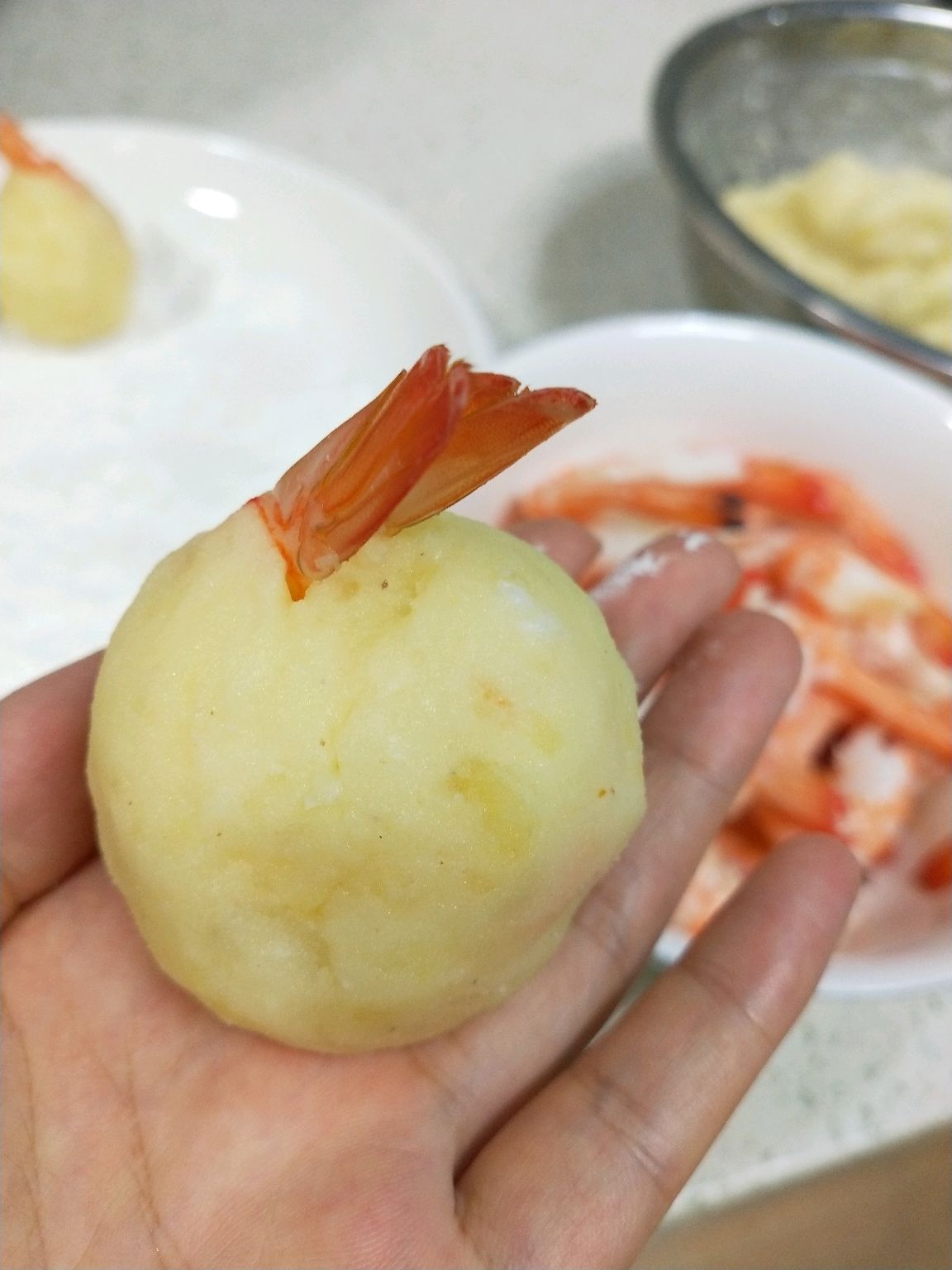 土豆虾仁黄金球