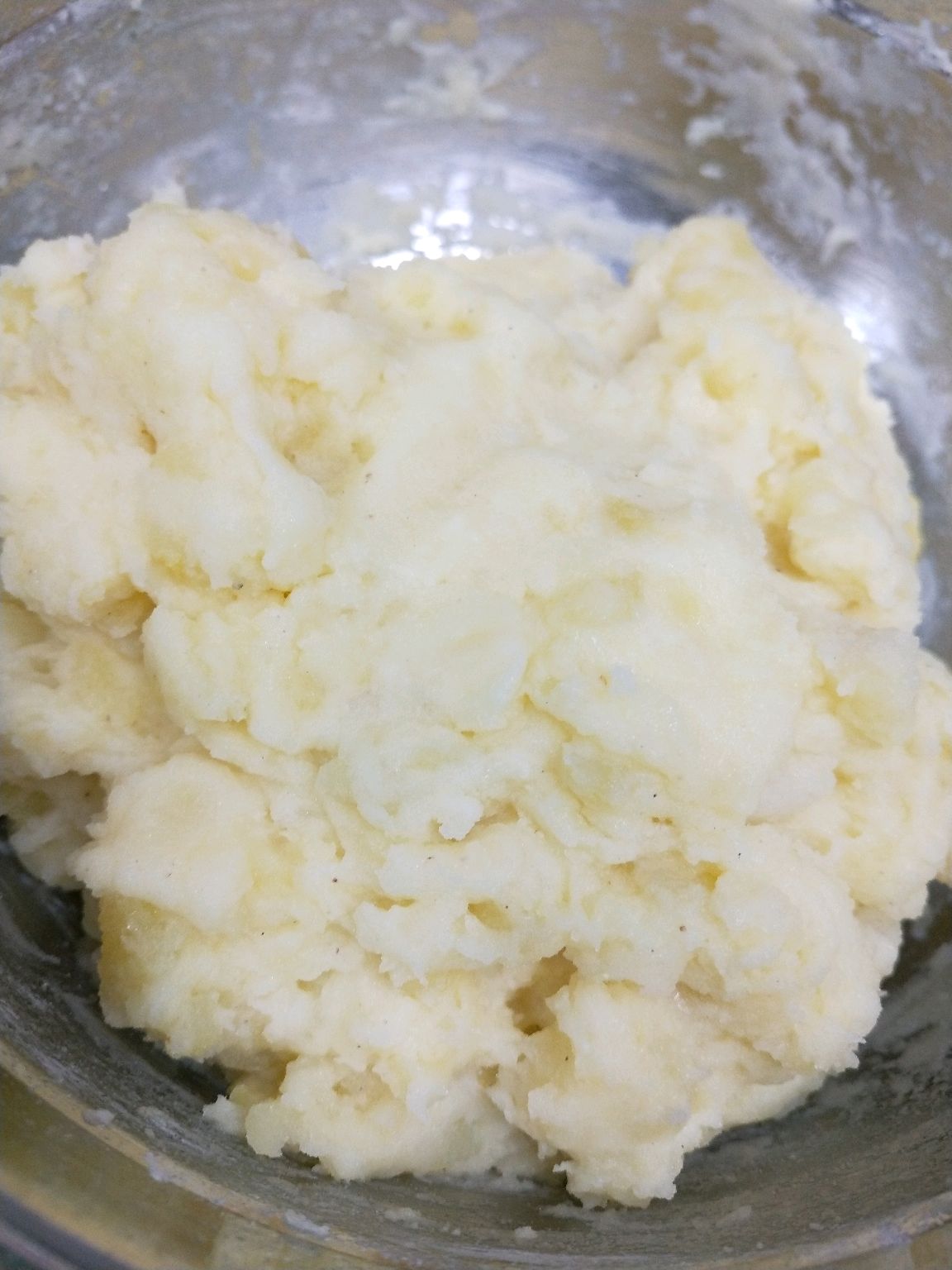 土豆虾仁黄金球