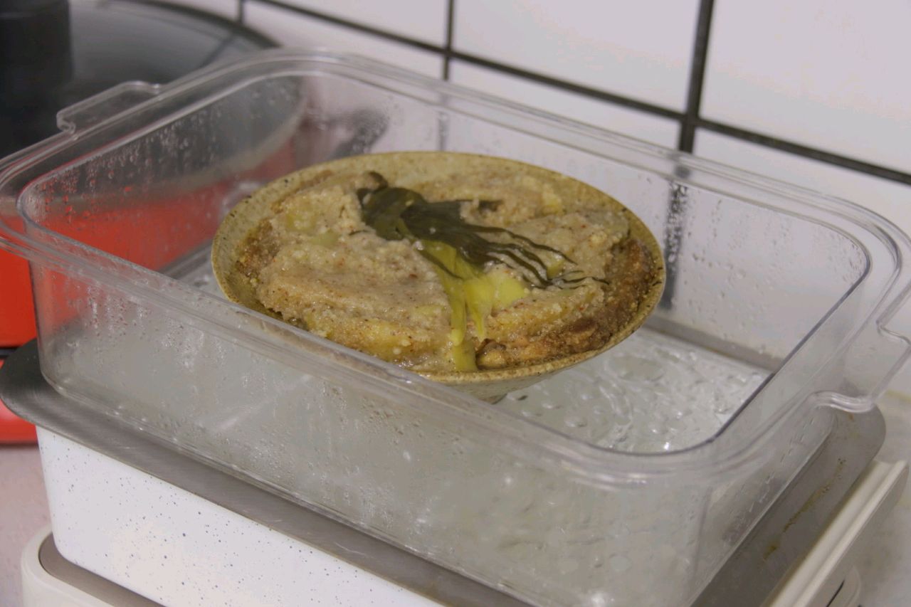 土家族粉蒸豆腐扣碗