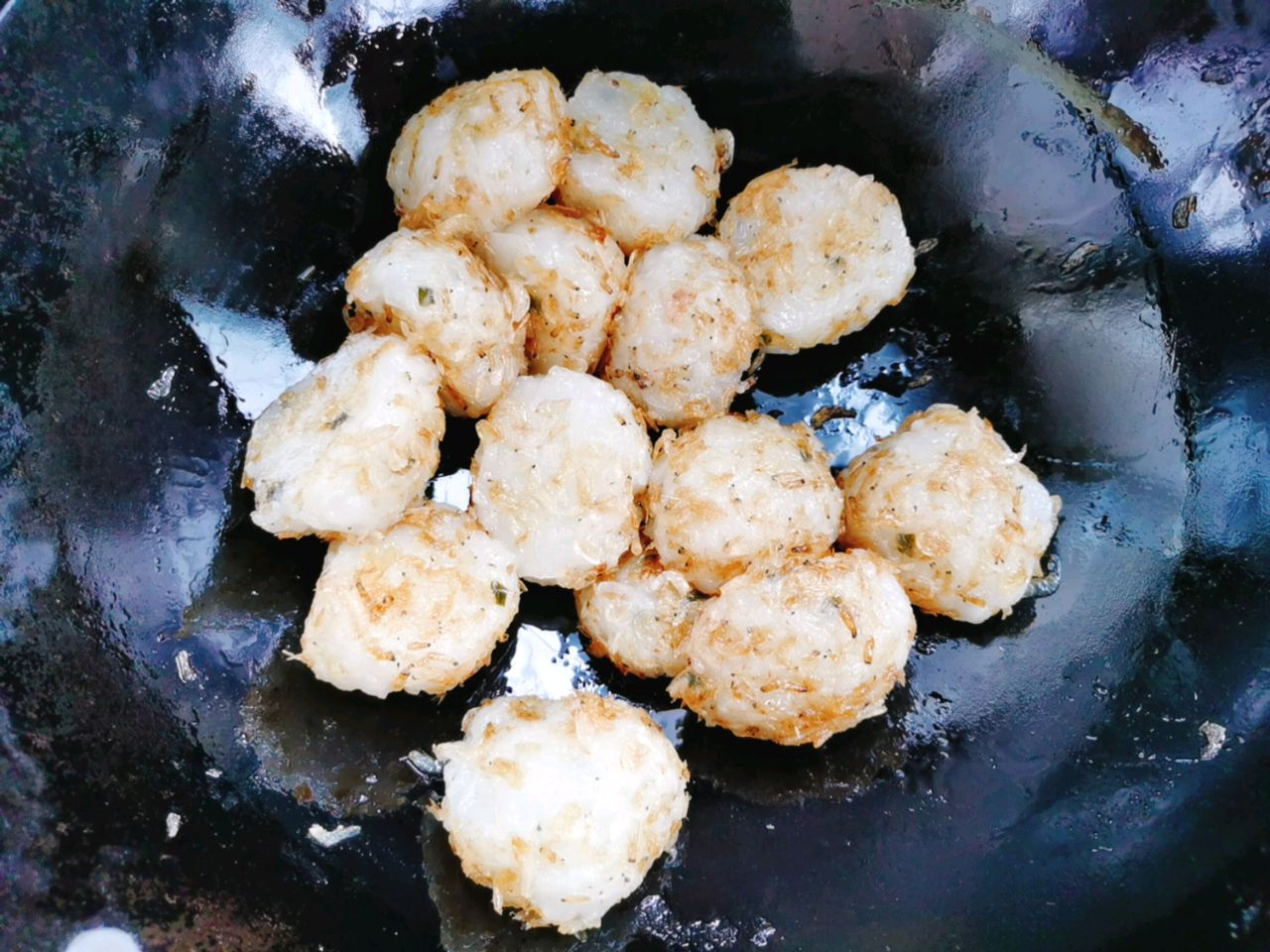 团团圆圆～虾皮萝卜丸