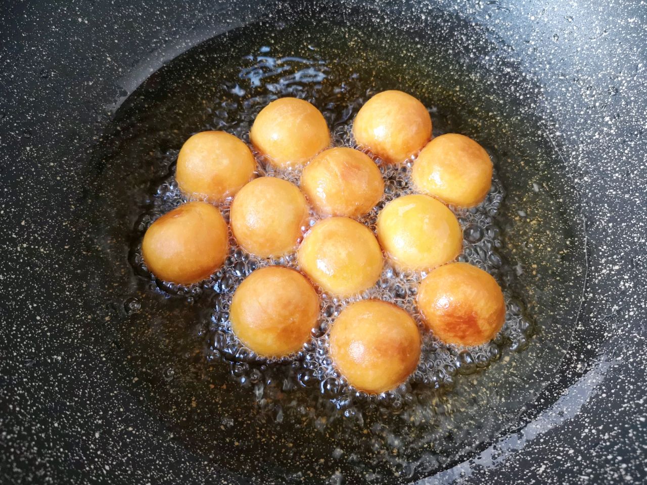 团团圆圆～炸红薯圆子