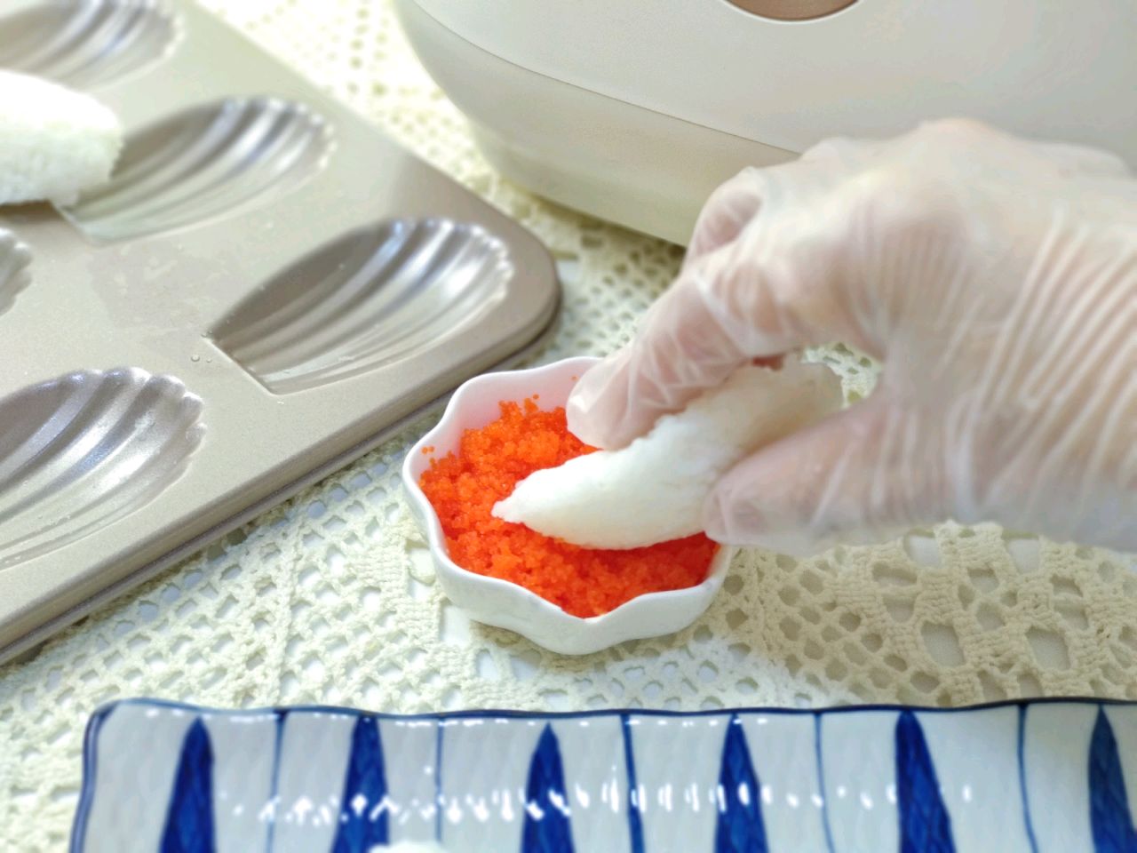 脱糖饭飞鱼籽寿司