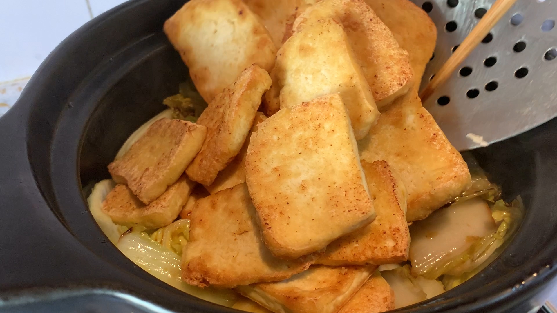 娃娃菜豆腐粉丝煲