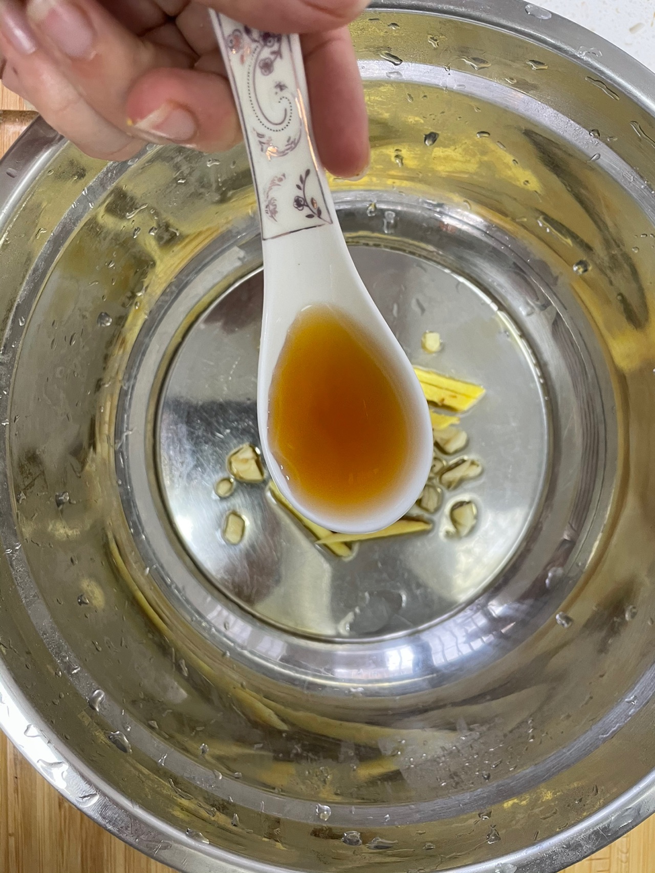 外脆里嫩烤全鸡