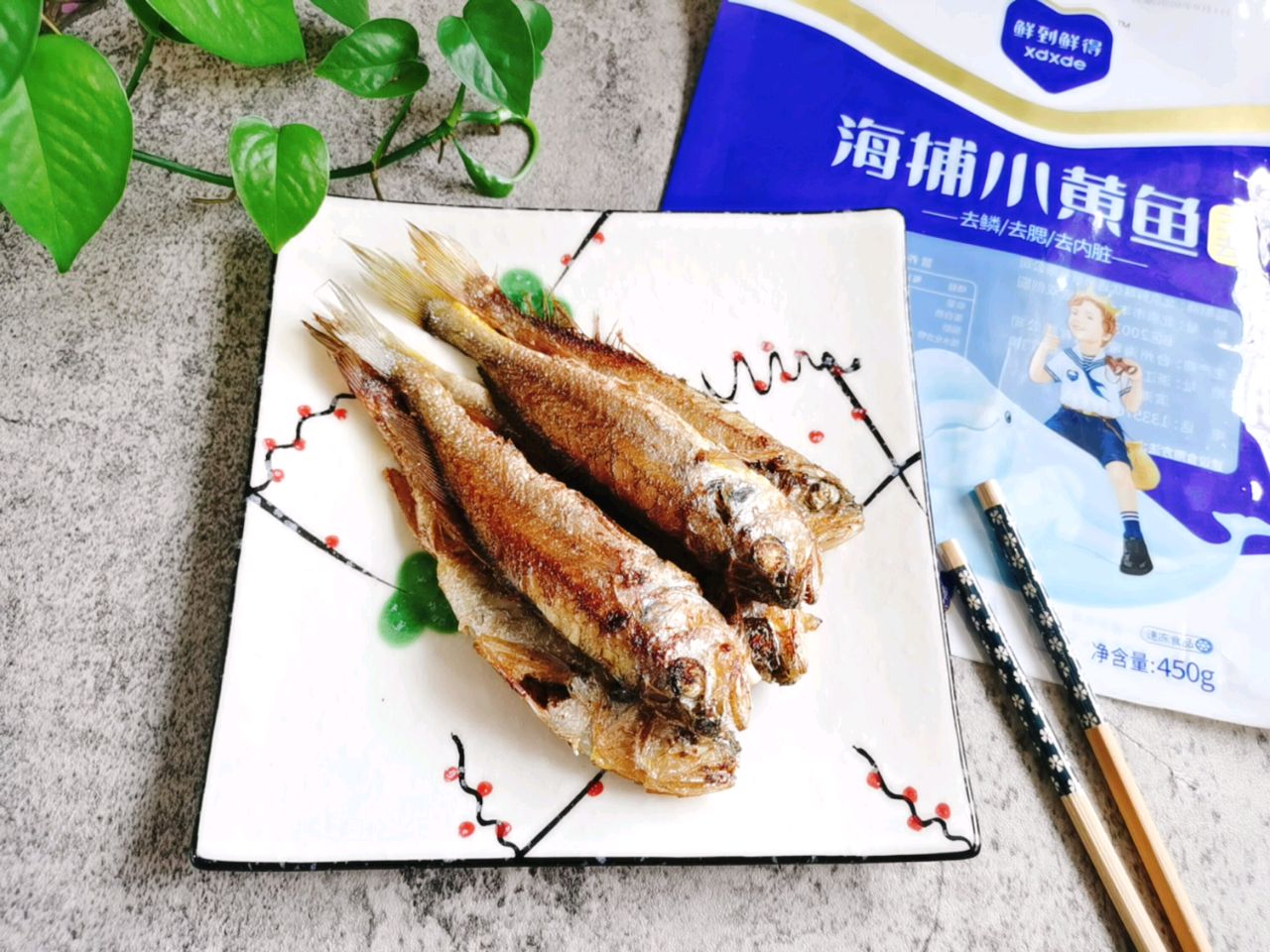 外酥里嫩的海味～香煎小黄鱼
