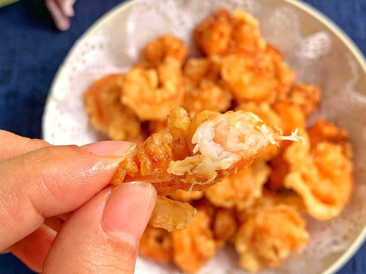 外酥里嫩椒盐脆皮虾仁