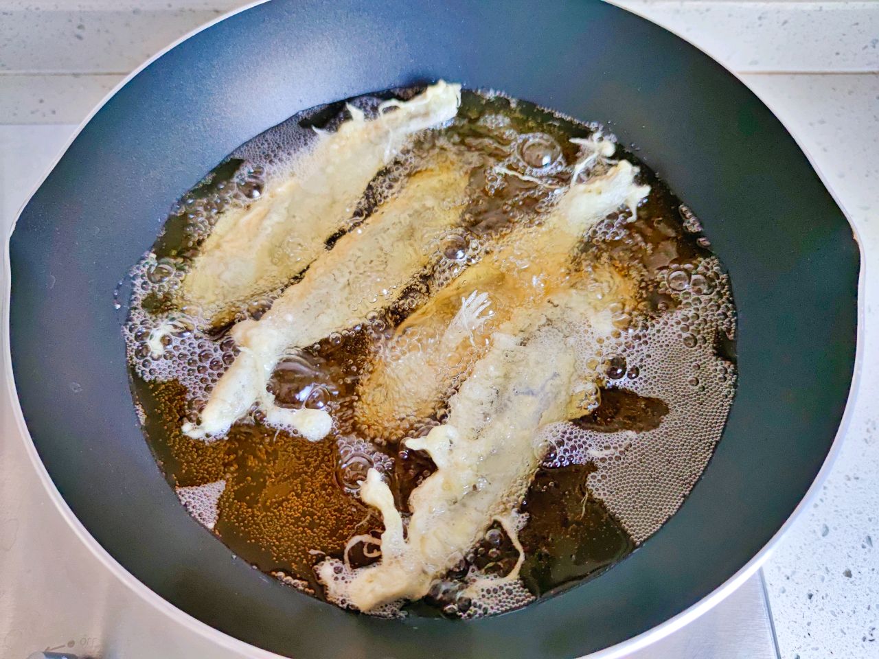 外酥里嫰的干炸小黄油