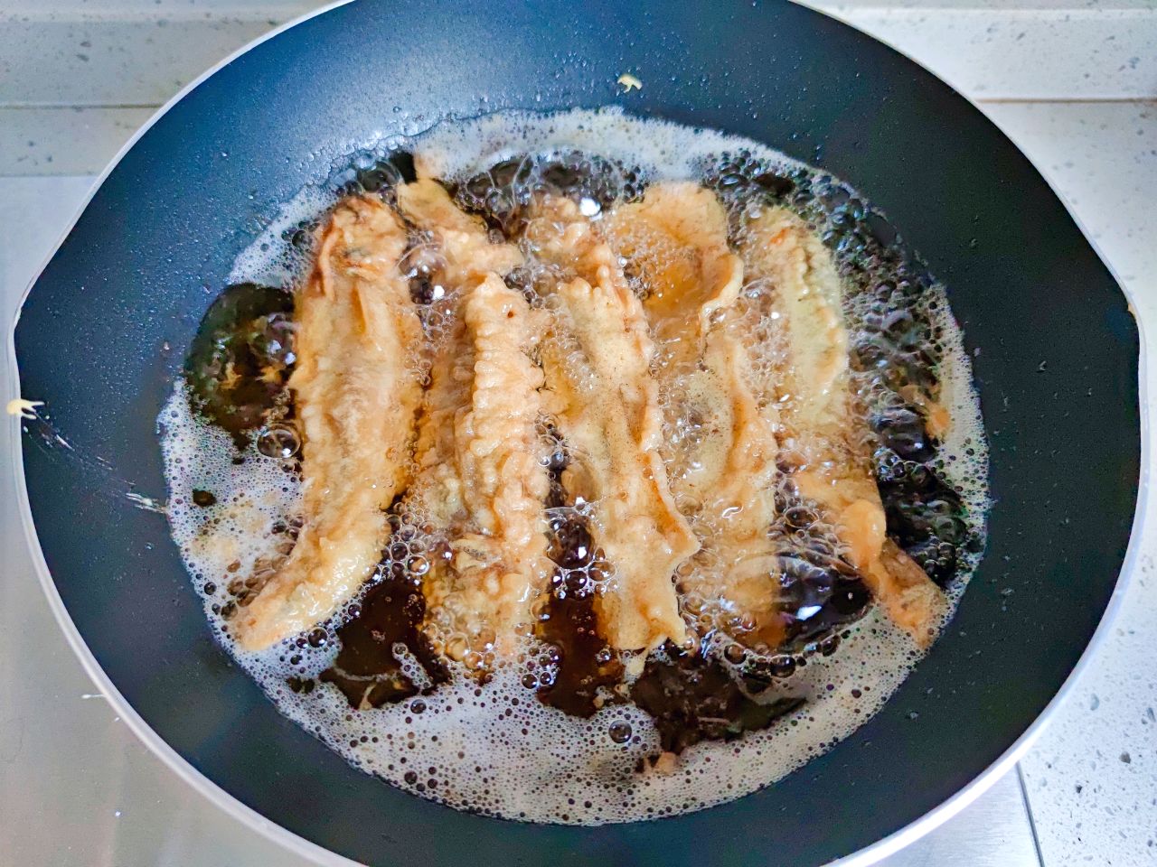 外酥里嫰的干炸小黄油