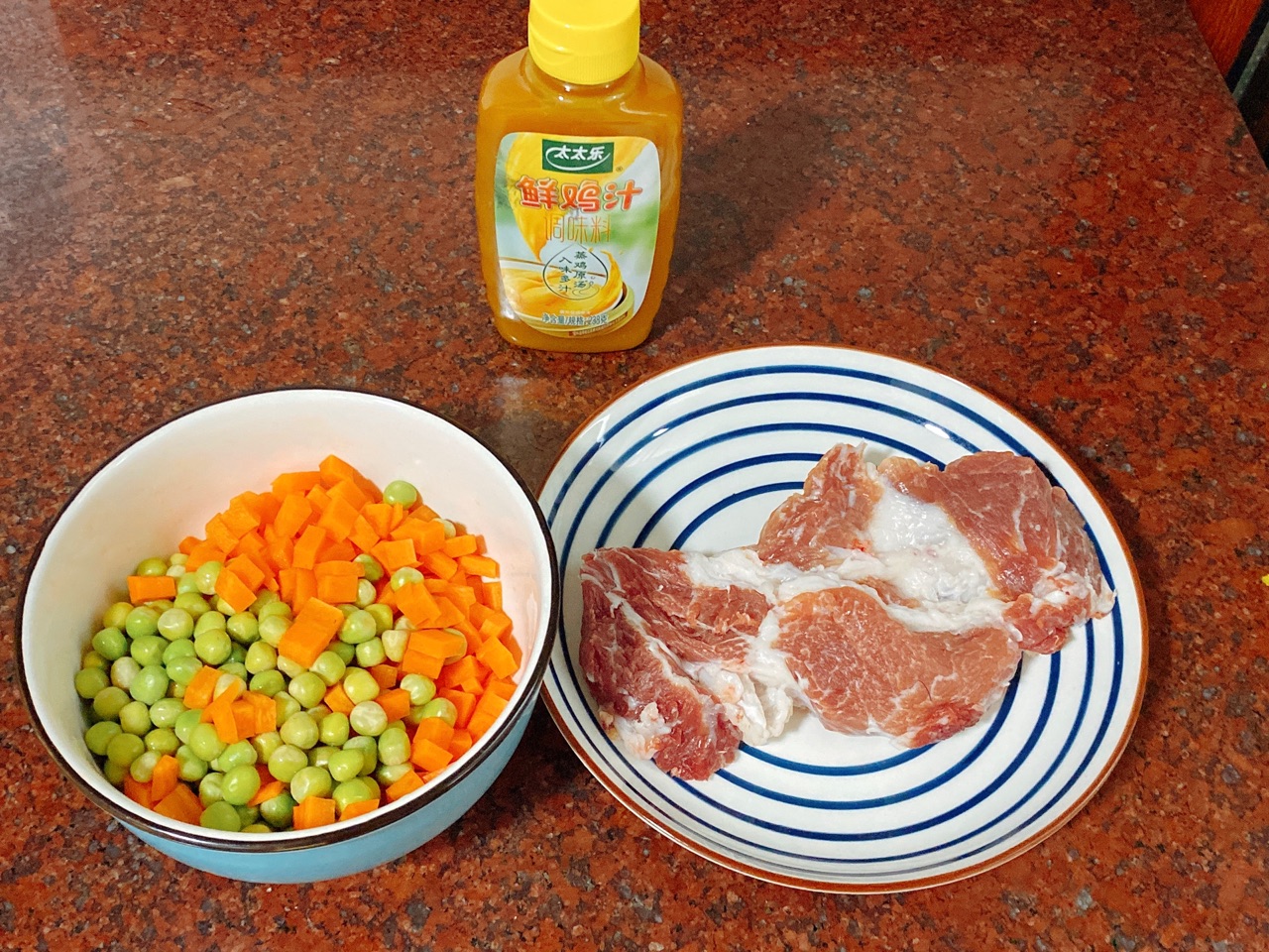 豌豆炒肉丁